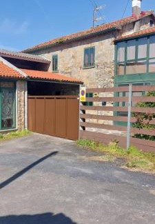Teo House | Experience casa cacheiras: 4-Star Retreat with Pool & Hot Tub