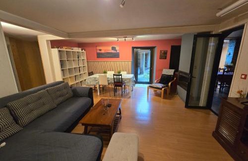 Teo House | Experience casa cacheiras: 4-Star Retreat with Pool & Hot Tub
