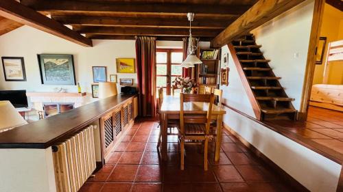 Cahecho Ski Chalet | Casa CaChucho: Highly Rated Family & Pet Friendly Retreat