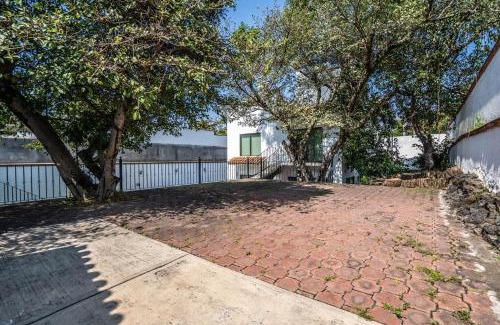 Jiutepec House | Casa Cactus: 4-Star Stay with Private Pool & Pet Friendly