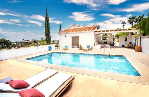 Denia Villa | Unforgettable Stays at Casa Caliope: 4-Star Oceanfront Oasis