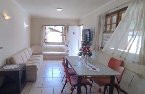 Santinho House | Relaxing Ocean View Retreat at Casa Calmaria Hotel