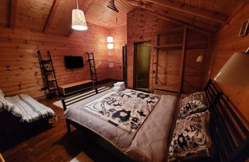 Predeal Villa | Family-Friendly Casa Caluco with Hot Tub & Impressive 9.7/10