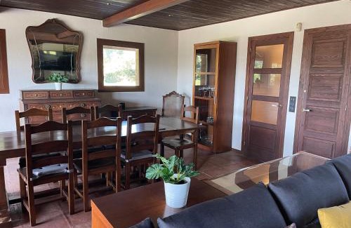 Avia House | Relax at Casa Calvés: Oceanfront & Pet-Friendly Retreat