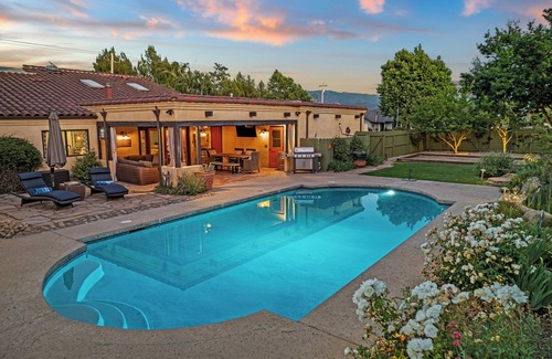 Santa Ynez House | Experience Casa Calzada: Your Private Oasis by the Ocean