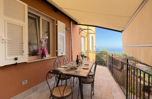 Volastra Apartment | Discover Casa Camelia: Family-Friendly Retreat, 9.6/10 Rating
