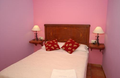 Vilafranca House | Pet-Friendly Retreat at Casa Cami Real with High Ratings