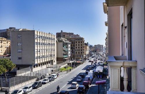 Sturla Apartment | Cozy Casa Camilla al Mare: Family-Friendly Getaway