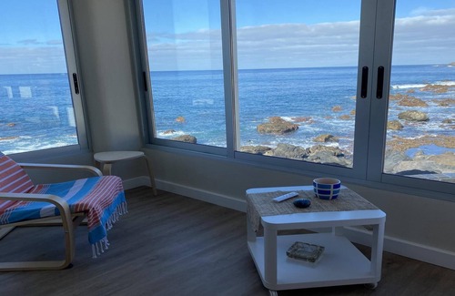 Valle Gran Rey Ski Chalet | Casa Camilo I: Family-Friendly Retreat with Spa Amenities
