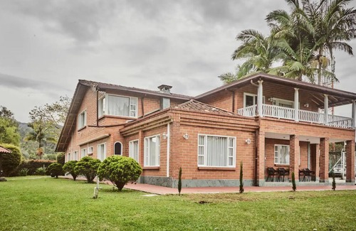 Rionegro Apartment | Family-Friendly Casa Campestre Andalucía #3 for Your Getaway