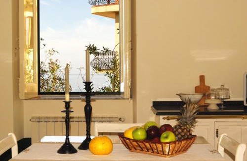 Gioiosa Marea House | Beachfront Casa Canape: Family-Friendly Ocean Views Await