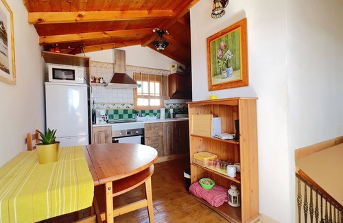 Canillas de Aceituno Apartment | Casa Canillas: Scenic Views and Ideal for Hikers