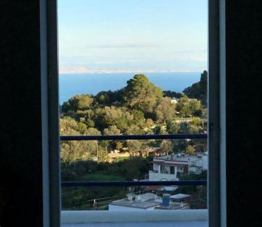 Tiberio House | Experience Casa Cantasol in Beautiful Capri: 9.1/10 Rated!