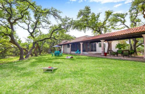 Wimberley House | Inviting Casa Cantera Guest House: Family-Friendly Retreat