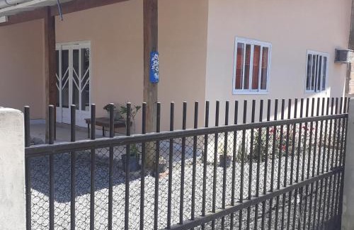 Ubatuba Apartment | Pet-Friendly Casa Cantinho do Sossego with Ocean Views