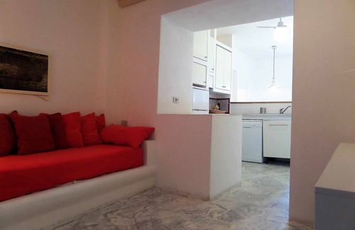 Malfa House | Seaside Getaway at Casa Cappero - Family & Pet Friendly