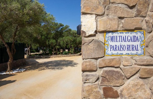 Medina-Sidonia House | Casa Caramelo: Family-Friendly Retreat with Pool & Pets Welcome