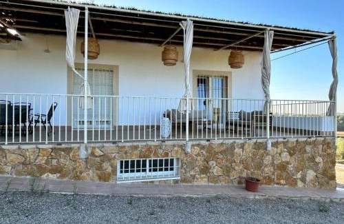 Almodovar del Rio House | Casa Caraza: Olive Grove Retreat with Castle Views