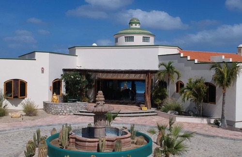 El Cardonal Villa | Experience Casa Cardonal: Ocean View & Spa in El Cardonal
