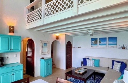 West End Villa | Casa Caribe Oceanfront Loft Villa with Breathtaking Views