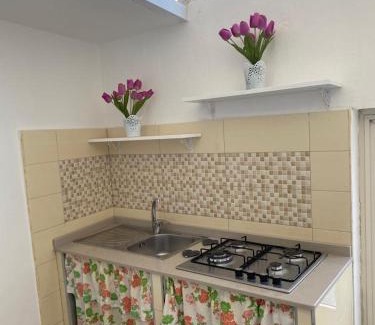 Piazza-Tralia-Pendolo House | Pet-Friendly Getaway at Casa Carmela - 9.4/10 Guest Ratings