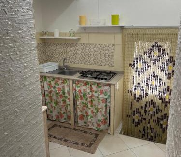 Piazza-Tralia-Pendolo House | Pet-Friendly Getaway at Casa Carmela - 9.4/10 Guest Ratings