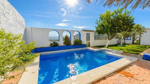 Zagrilla Villa | Relax at Casa Carmela Priego de Cordoba with Pool Access