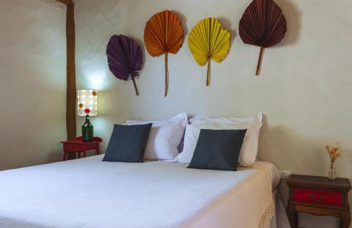 Barreira do Boqueirao Bed & Breakfast | Top-Rated Casa Caroá - Oceanfront Chalé with Pool & Hot Tub