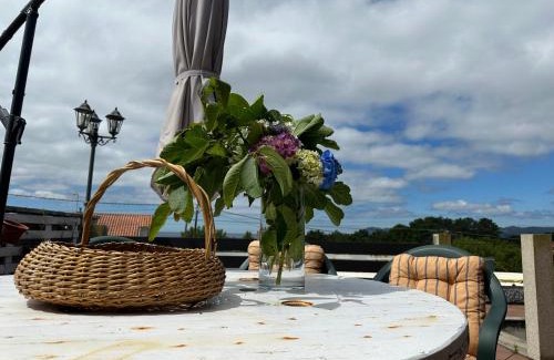 Muros House | Casa Carocho: Family-Friendly Oceanfront Retreat Awaits
