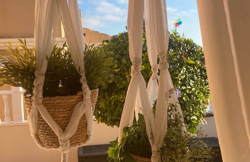 Lo Crispin Villa | Coastal Escape at Casa Carpe Diem with Ocean Views