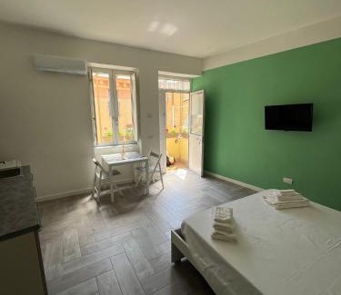 Nocera Inferiore Apartment | Guest Rated 10/10 at Casa Carrafa - Pet & Child Friendly