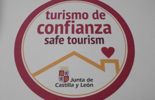 Ponferrada House | Pet-Friendly Escape at Casa Carreira Bierzo - Rated 8.6/10