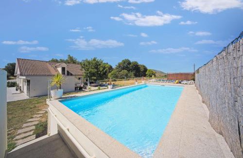 Cabril House | Elegant Casa Carvalhal do Esporão with Ocean View Amenities