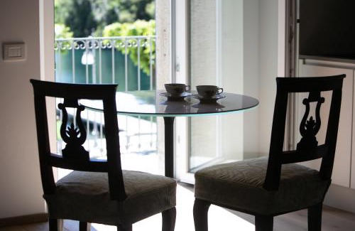 Mergozzo Bed & Breakfast | Pet-Friendly Casa Castagna 1620 with Top Guest Ratings