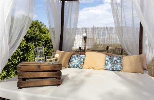Palmela Apartment | Relax at Casa Castelão - 4-Star Retreat with Pool