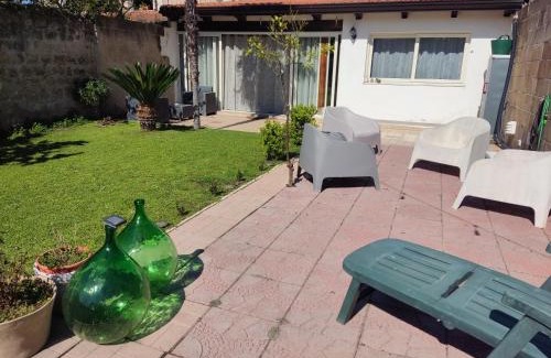 Nola Bed & Breakfast | Pet-Friendly Casa Castellano: Family-Approved Comfort