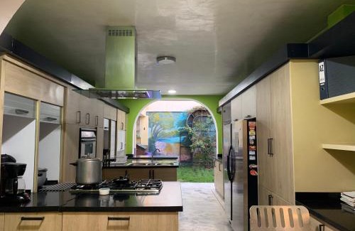 Campestre Apartment | Exceptional Casa Castillo Cali: Pet & Child Friendly Retreat