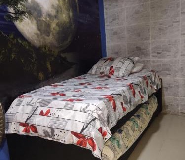 Pie del Cerro Apartment | Family-Friendly Stay Near Castillo San Felipe with Pets Welcome