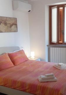 Riva di Solto House | Relax at Casa Caterina - Pet-Friendly Retreat by Iseo Lake