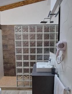 Cazorla Apartment | Top-Rated Stay at Casa Cazorla c del Valle II Awaits You