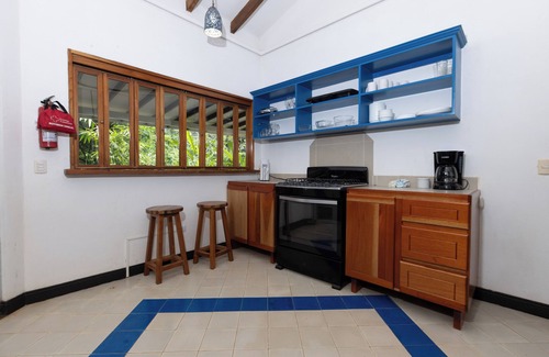 Portalon House | Serene Rainforest Vacation Rental with Oceanfront Escape