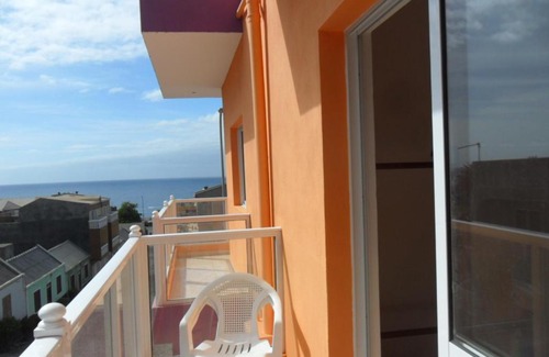 Ponta do Sol House | Casa Celeste: Family-Friendly Stay with Breakfast Included