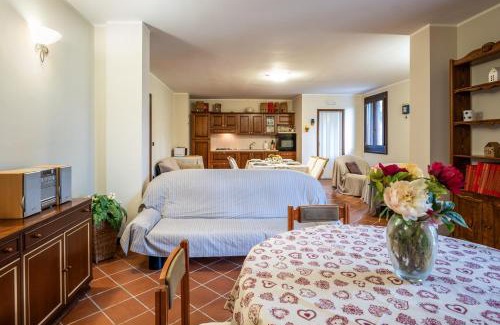 Nardo Apartment | Comfortable Stay at Casa Cenate Due - Pet Friendly & Family-Friendly