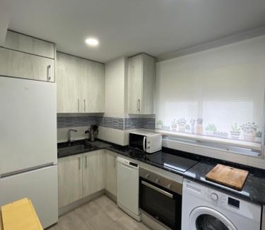 Logrono City Centre Apartment | Convenient Casa Centro Logroño - Family and Pet Friendly