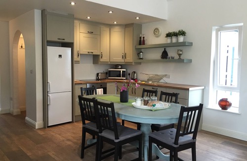 Ennis Cottage | Relaxing Escape at Casa Ceol: Pool, Spa & 9.8 Guest Rated