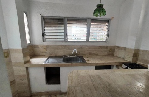 Acapulco House | Casa cerca de la playa: Ideal for Family Getaways