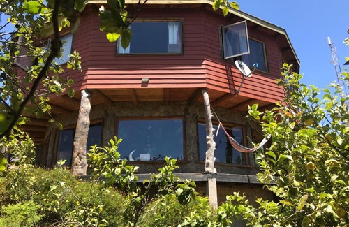Pichilemu House | Casa cerró la Cruz: Ocean View Hot Tub Retreat Awaits