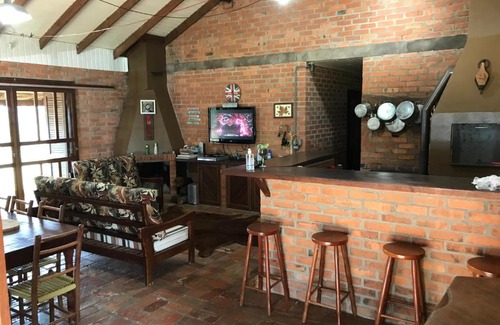Caxias do Sul House | Top-Rated Casa - Chácara do Julião with Family-Friendly Amenities
