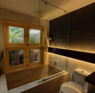 Centro Hotel | CASA CHAKÁ BOUTIQUE: Pet-Friendly Oasis with Pool Fun