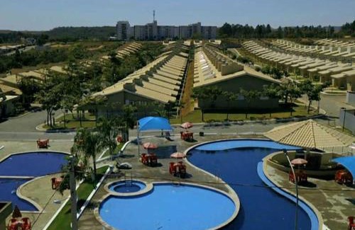 Setor Lagoa Quente House | Relax at Casa Chalé with Ocean View & Pool Access